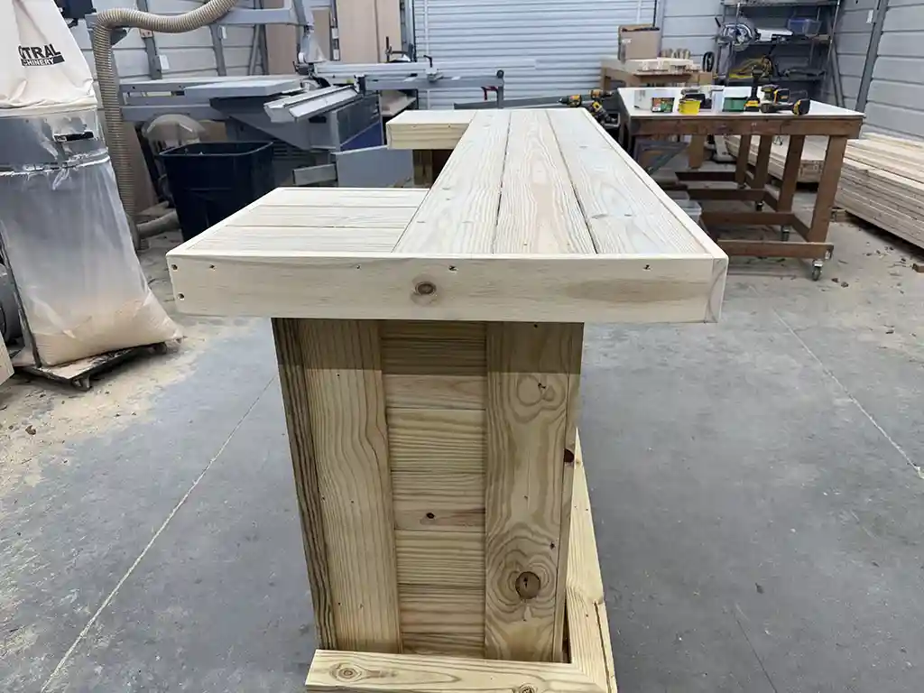Outdoor Thomas Skinny U Shape Home Bar 3
