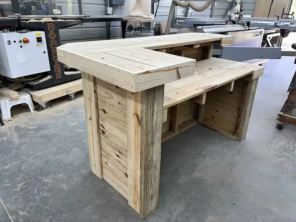 Thomas L Shape Outdoor Home Bar leg left 3
