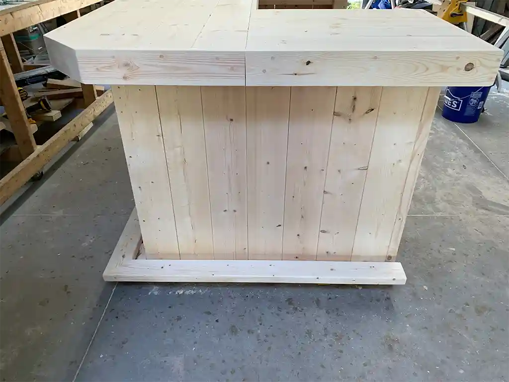 Mini Mega U Shape Unfinished Indoor Home Bar 6 Mini Mega U Shape Unfinished Indoor Home Bar